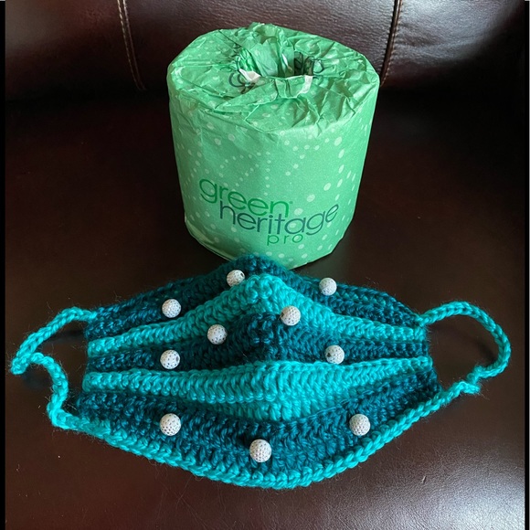 Decorative Hand-knitted Face Mask - Picture 4 of 13